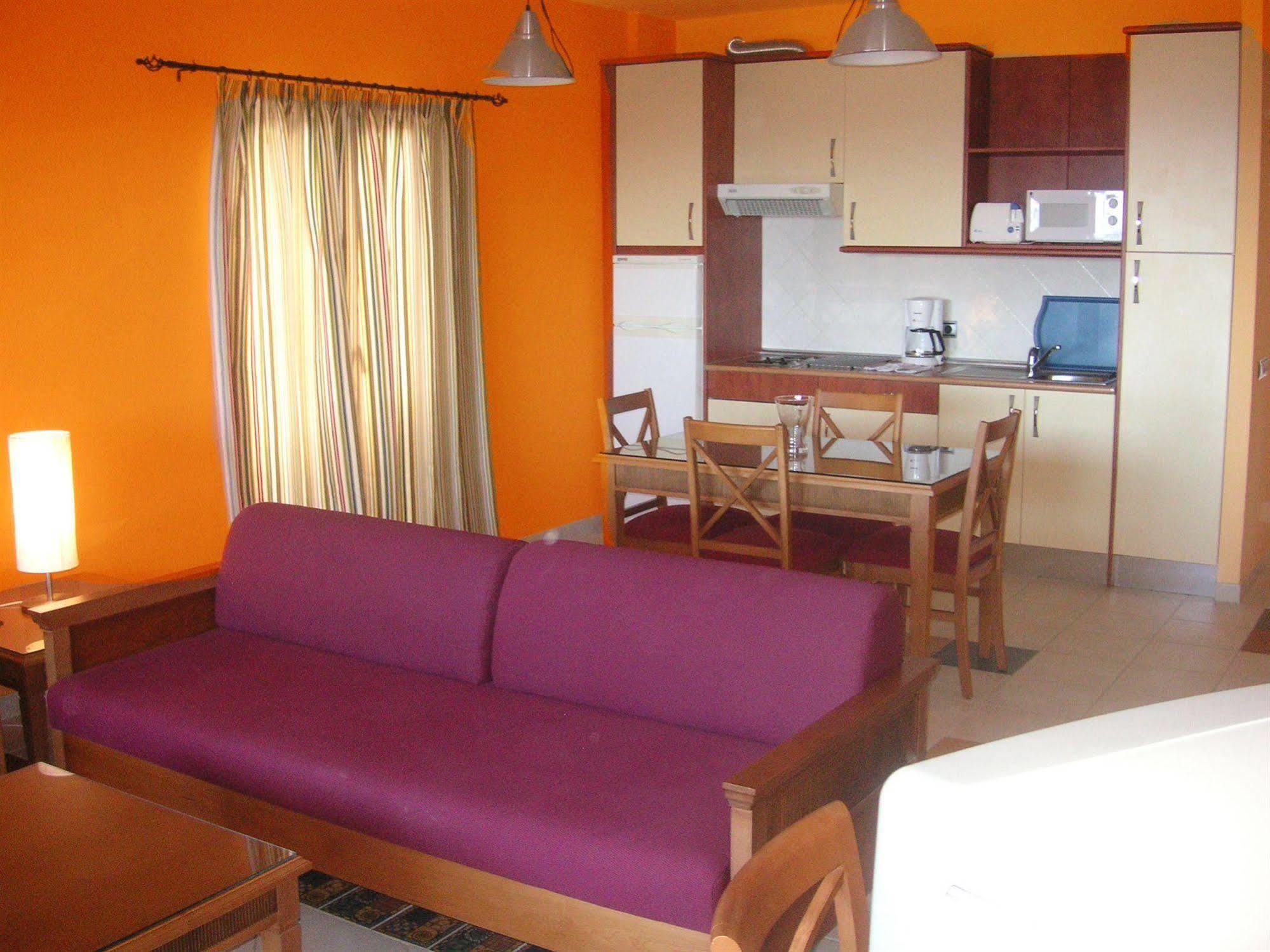 Aparthotel El Cerrito Playa Cancajos.- BreNa Baja  Esterno foto